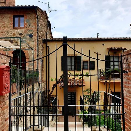 Belladonna GuestHouse Castiglione dʼOrcia Exterior foto
