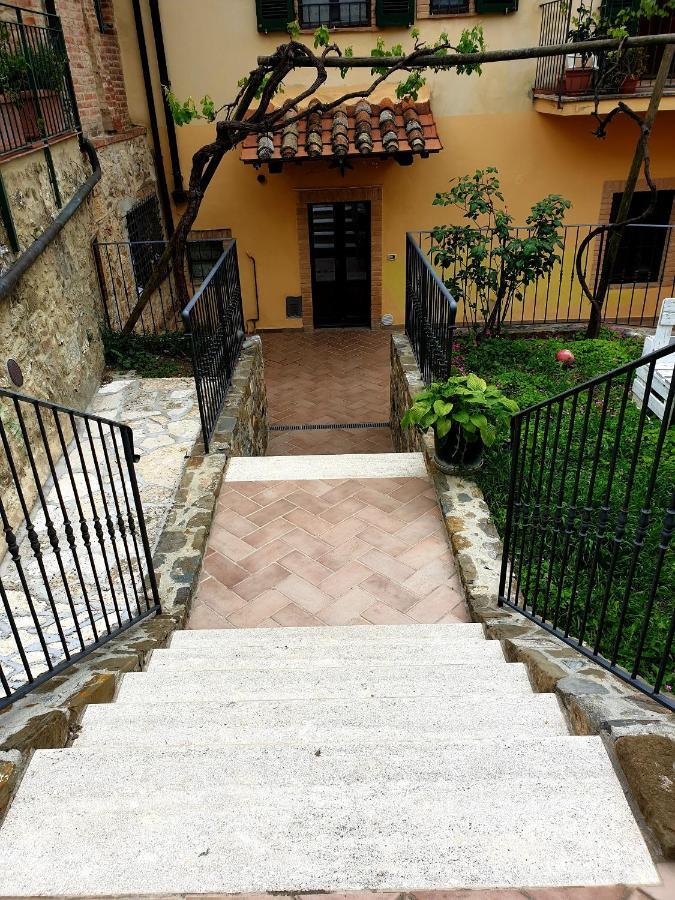 Belladonna GuestHouse Castiglione dʼOrcia Exterior foto